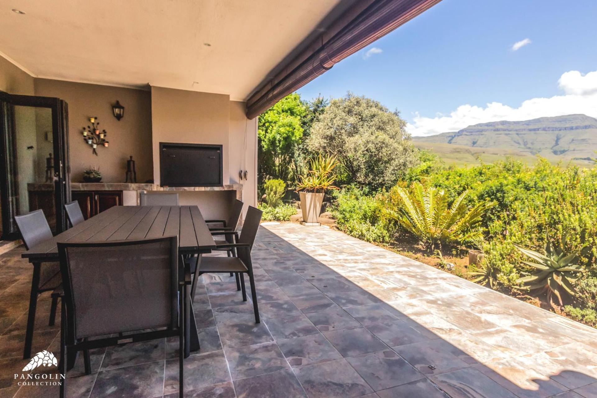 Aleah, Cathkin Estates By Euphoric Leisure Villa Champagne Valley Buitenkant foto